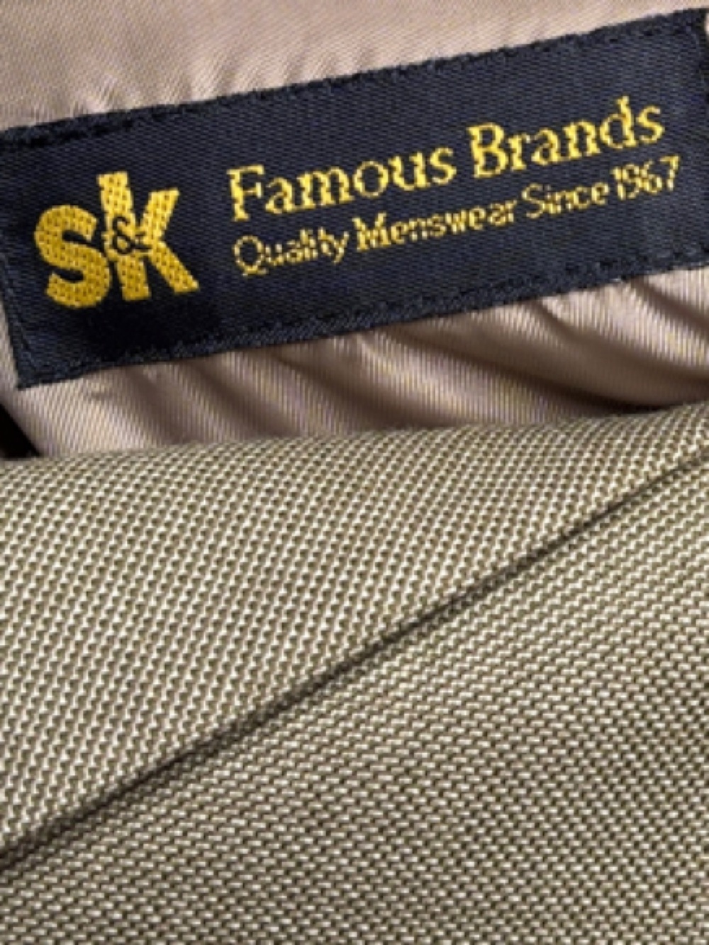 Men's Two-Piece Suit in Olive - Picture 2 of 13